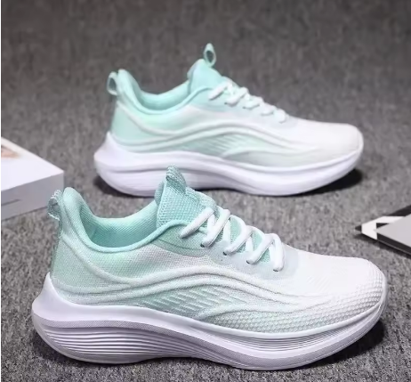 Sneakers unisex leggere e traspiranti