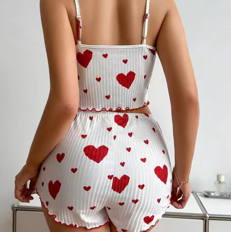 β¨ Completo Pigiama Due Pezzi β Cuori Rossi β¨