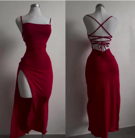 🔥 Abito Rosso Elegante con Spacco e Schiena Scoperta 🔥