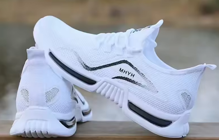 Sneakers sportive unisex leggere e traspiranti