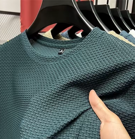 Maglia uomo a trama 3D – Casual ed elegante