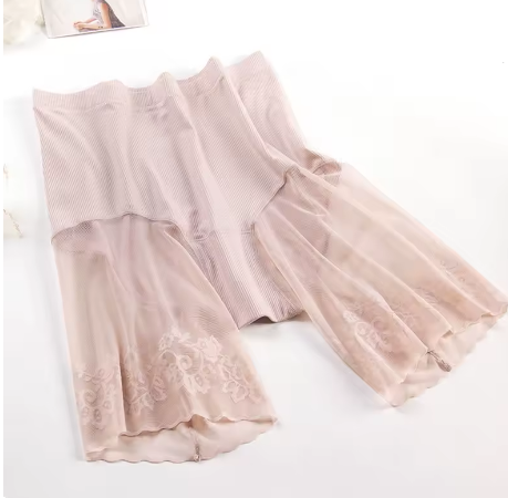 Pantaloncini modellanti lunghi in tulle ricamato – Effetto snellente & Antisfregamento