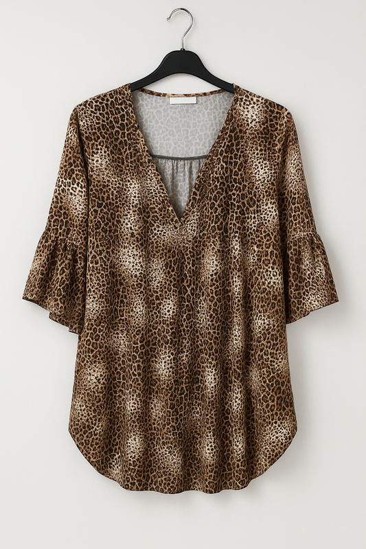 Blusa donna stampa animalier
Elegante e versatile blusa con stampa leopardata, leggera e morbida al tatto.